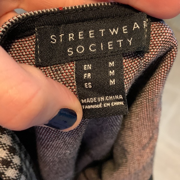 Streetwear Society Dress - Picture 3 of 10